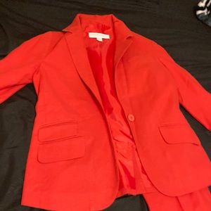 Women’s pant suit